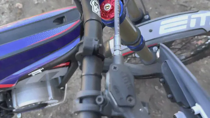 Polisport plastic BULLIT HANDGUARD FULL WRAP-AROUND review and crash test on electric motion escape
