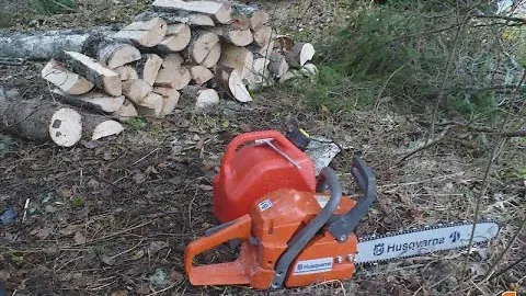 Демонстрация работы легендарной Husqvarna 142(Demonstration of Husqvarna 142)